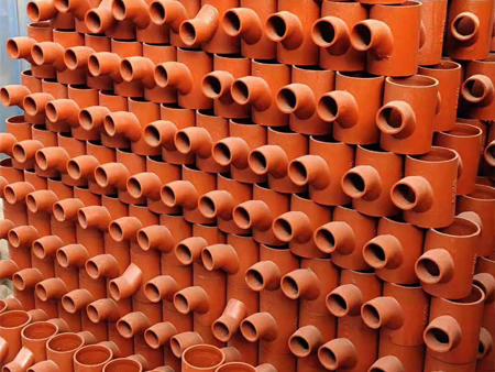 泾川寒露时节,金利建材助您构建坚固排水系统